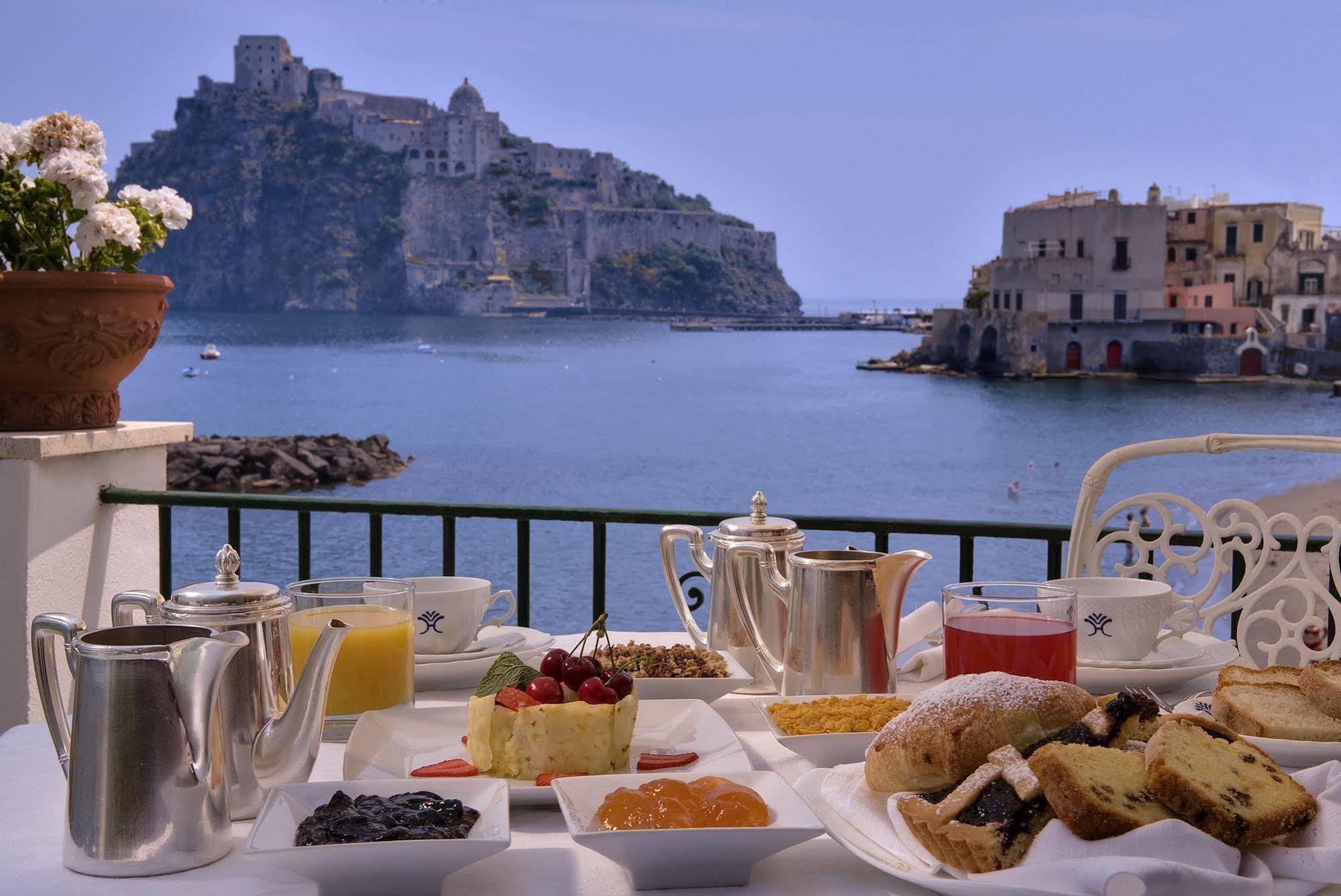 Miramare E Castello Hotel Иския Ресторант снимка