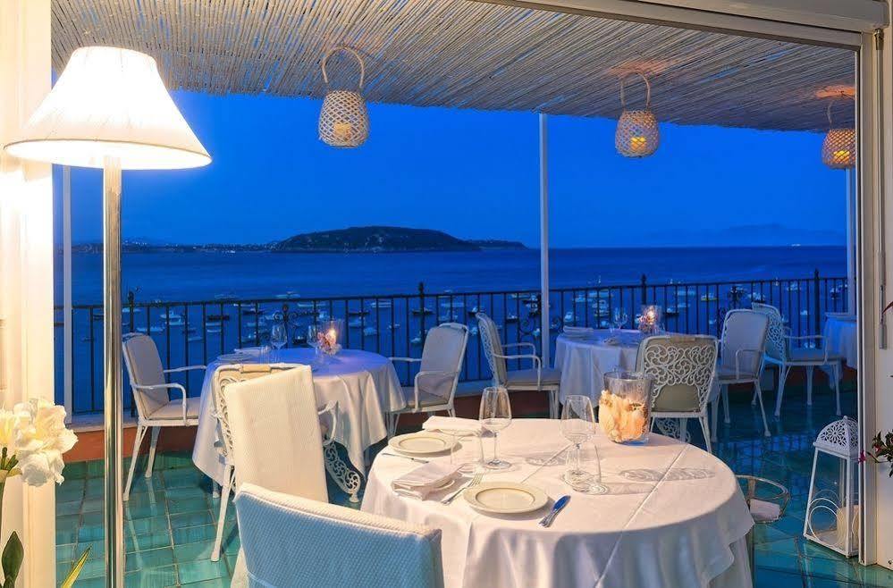 Miramare E Castello Hotel Иския Екстериор снимка