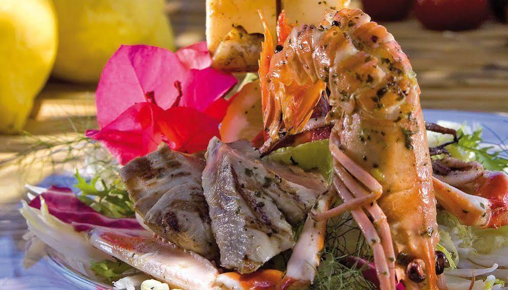 Miramare E Castello Hotel Иския Екстериор снимка